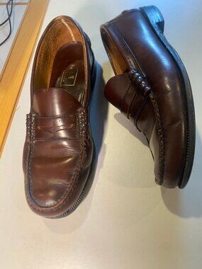 Florsheim - Size 9.5M - Men's burgundy vintage Penny Loafer